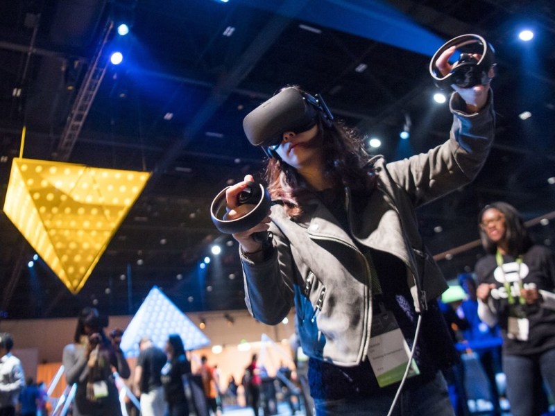 simuladores vr futbol.jpg